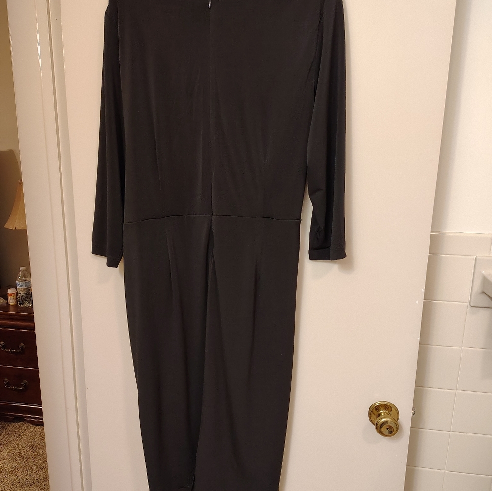 HOLIDAY DRESS - Picture 5 of 10